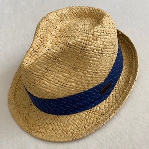 Levi’s | Straw Fedora Classic Hat Natural Blue Band Metal Logo (S/M)